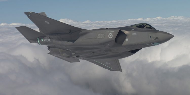 Avustralya ilk F-35 savaş uçaklarına kavuştu