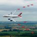 Red Arrows ve British Airways’in kol uçuşu