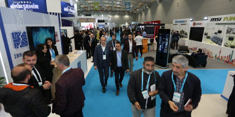 Geleceğin şehirleri İstanbul’da tasarlanacak