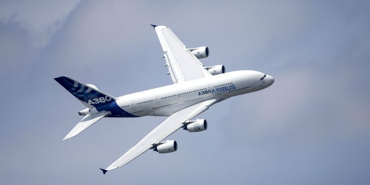 Avrupa A380’in üretilmeyecek olmasını tartışıyor