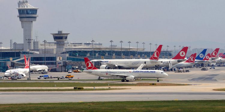 Türkiye’nin yurt dışı uçuş ağı 14 yılda yüzde 428 büyüdü