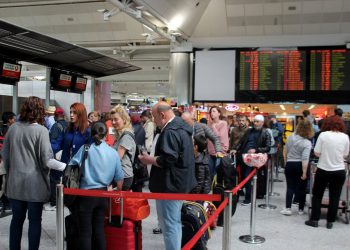 İstanbul havalimanları 8 milyona dayandı!