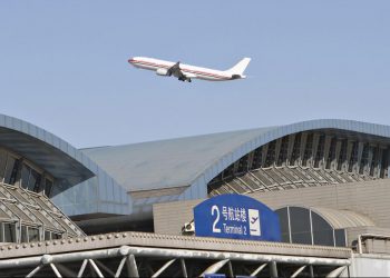 Pekin Başkent Havalimanı 100 milyon yolcu sınırını geçti