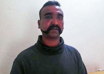 Hindistan: Gözaltına alınan pilot iade edilsin