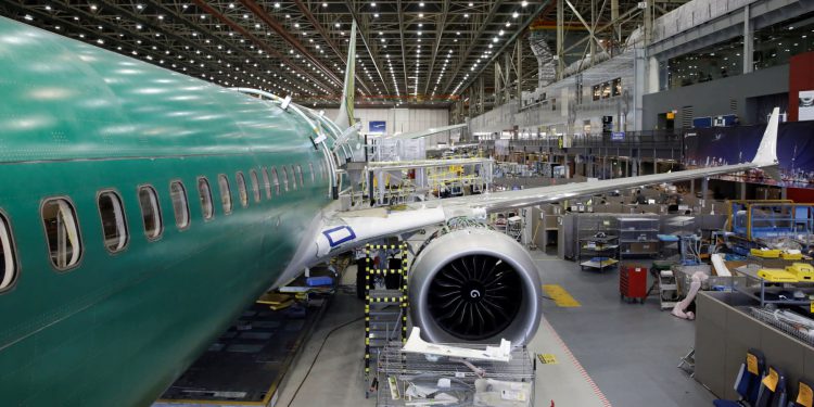 737 MAX sonrası Boeing hisseleri sert düştü