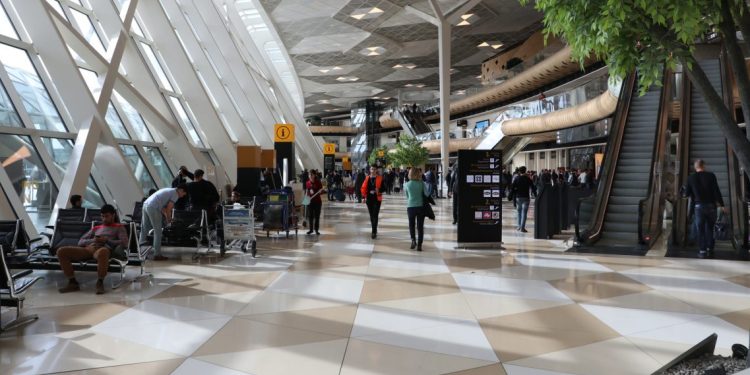 Bakü’ye Ankara ve İzmir’den direkt uçuş