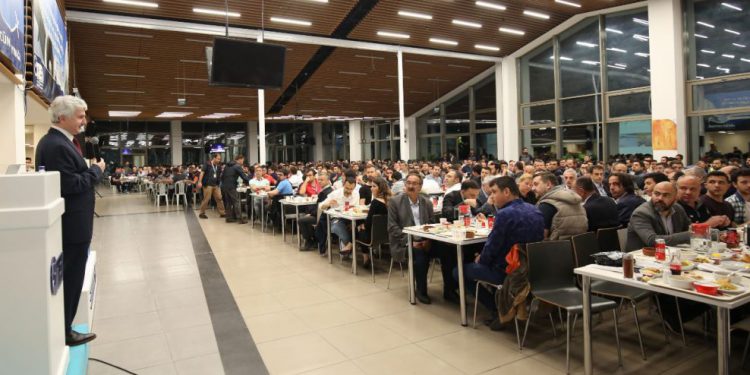 TEI çalışanları iftar yemeğinde buluştu