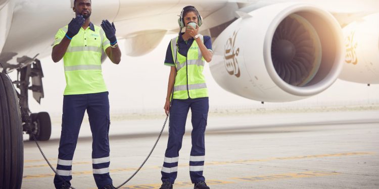 Emirates yılı ne kadar kârla kapattı?