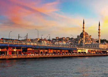 Uçuş arası ‘Boğaz Turu’