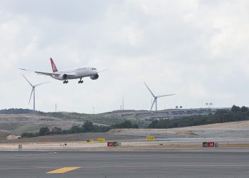 THY’nin yeni uçağı 787 Dreamliner İstanbul’da