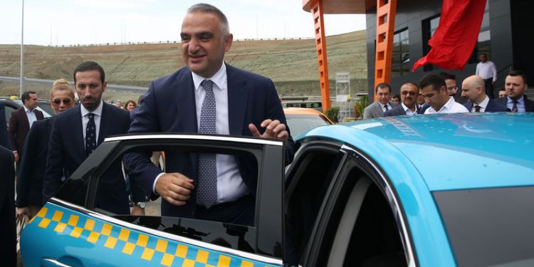 2 bin 500 taksiciye “davranış ve turizm eğitimi”