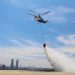Yangınları Türk tescilli helikopterler söndürüyor