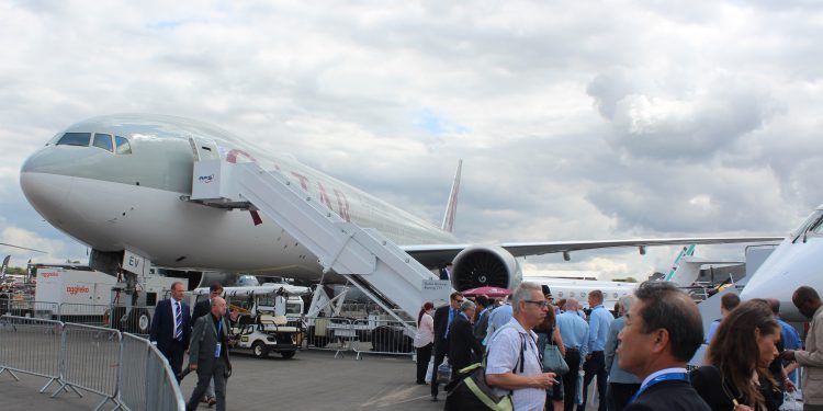 Katar Havayolları’nın 777’si Farnborough Airshow’da