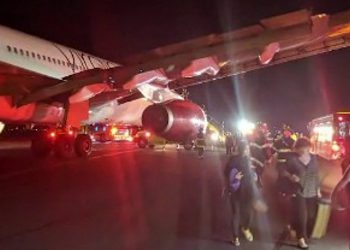 Şarj cihazı yangın çıkardı, uçak geri döndü