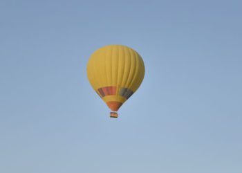 Mardin’de ilk sıcak hava balonu havalandı