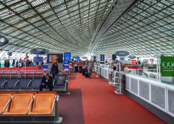 Fransa’dan uçak biletlerine ‘ekoloji vergisi’