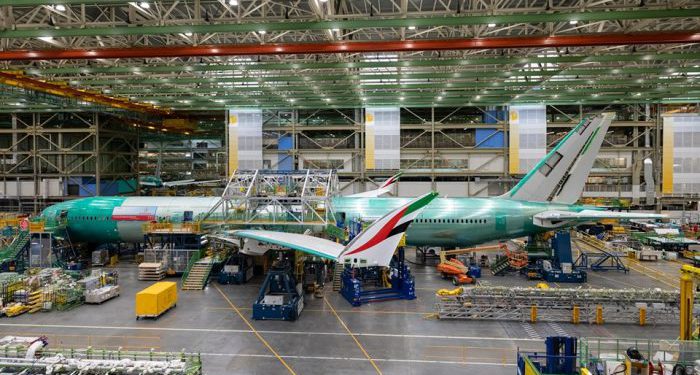 Emirates’in ilk Boeing 777X’i