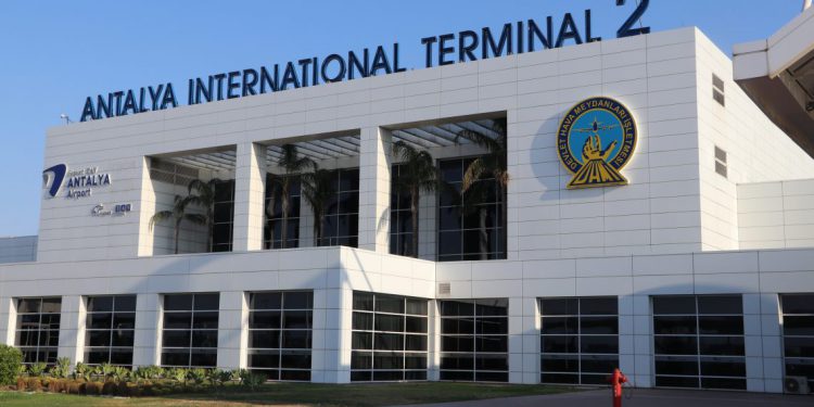 Antalya Havalimanı’na yeni çevre güvenlik sistemi