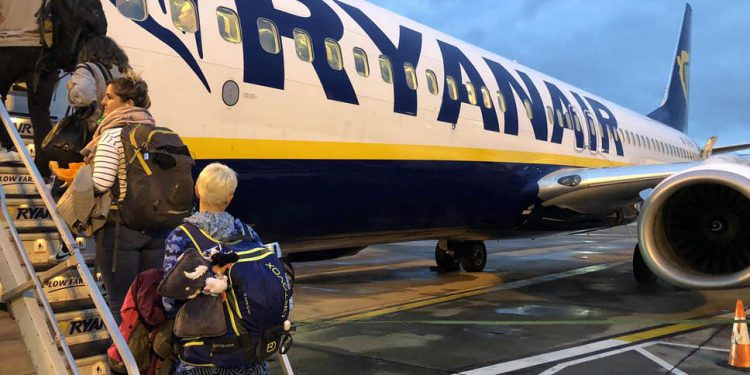 Koltuğunu dik konuma getirmedi polis çağrıldı