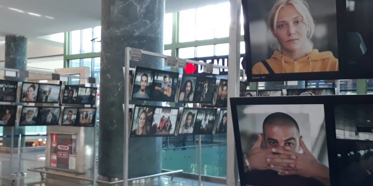 Adnan Menderes Havalimanı’nda “100Yüz100Ülke” sergisi