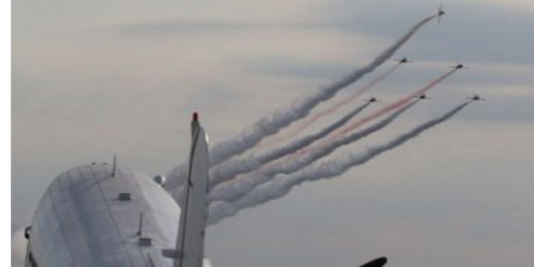 Sivrihisar’daki gösteri uçuşları heyacanlardırdı