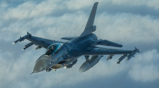Belçika’ya ait F-16 Fransa’da düştü