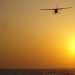 Eğitmen bayıldı, öğrenci pilot uçağı tek başına indirdi