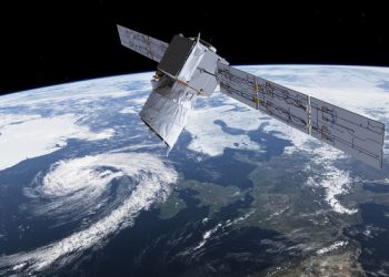 İki uydu uzayda çarpışma tehlikesi yaşadı