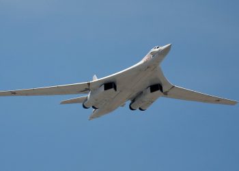 Rus bombardıman uçakları Güney Afrika’da