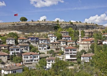 Günlük 100 TL’ye nerelerde tatil yapabilirsiniz?