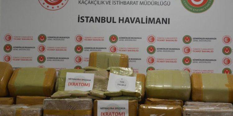 İstanbul Havalimanı’nda tarihi operasyon
