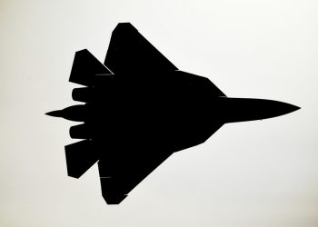 Su-57 savaş uçağının düştüğü iddia edildi
