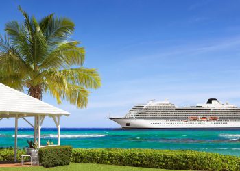 Gemi ile Karayipler’i keşfetmenin tam zamanı!