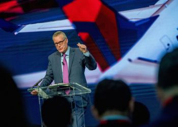 “6 ay maaş almadan çalışacağım”