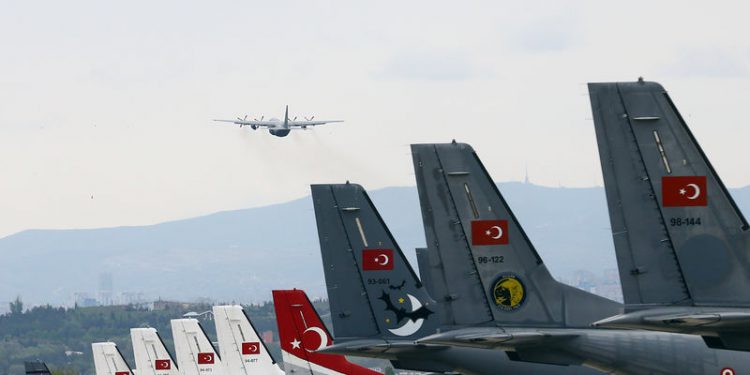 İkinci yardım uçağı ABD’ye yola çıktı