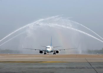 Wuhan’a 76 gün sonra ilk uçuş gerçekleştirildi