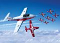 Akrobasi uçağı düştü: 1 pilot öldü