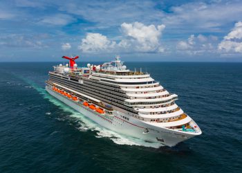 “Türkiye turizmden bitmeyen petrol geliri sağlayabilir”