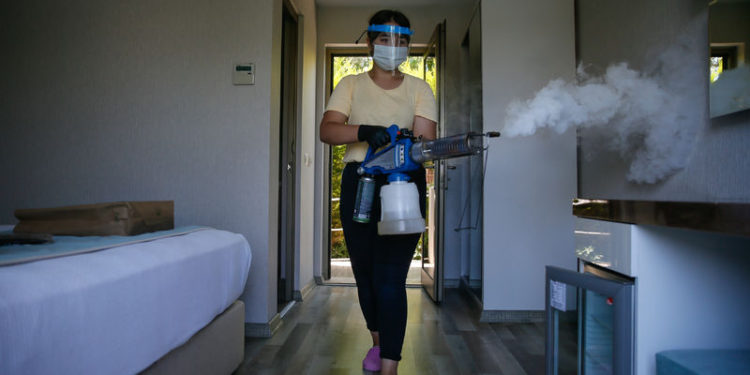 SunExpress, Almanlara güvenli tatili anlatacak