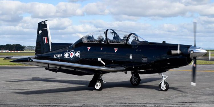 Tayland’dan 12 adet T-6C Texan II siparişi