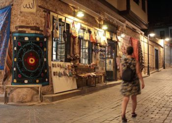 Antik çağlarda 14 dilin konuşulduğu şehir!