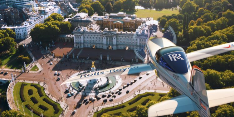 Geleceğin uçak motorunun testleri başladı