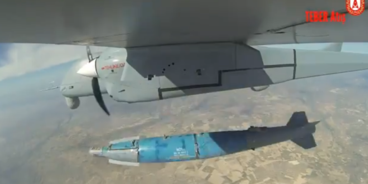 AKSUNGUR, TEBER’le tam isabet vurdu!