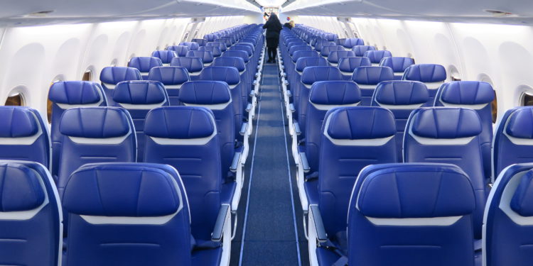 30 Kasım’a kadar orta koltuk boş uçacak