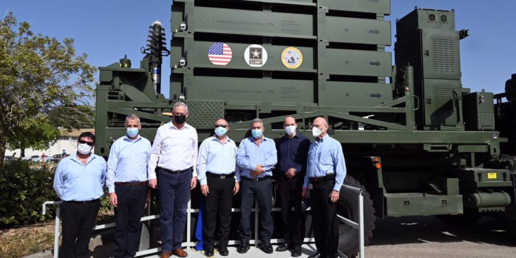 İsrail “demir kubbe” sistemini ABD’ye teslim etti