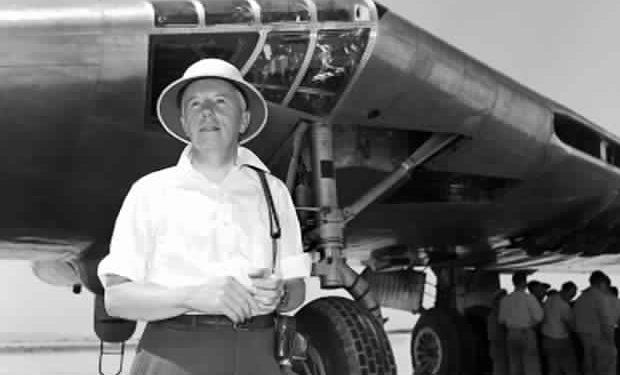 Havacılık duayeni John Knudsen Northrop (Jack Northrop)