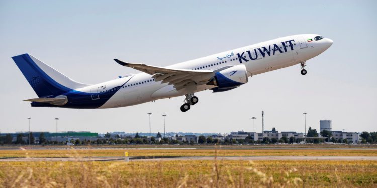 Airbus ilk A330-800’ü Kuwait Airways’e teslim etti