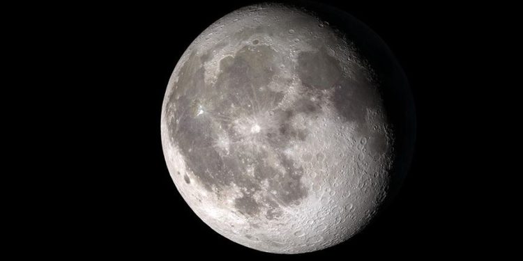 NASA, Ay yüzeyine 4G teknolojisi kuracak