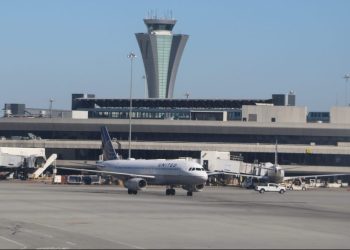 Uçak bileti fiyatı yüzde 26 düştü