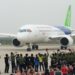 Çinli yolcu uçağı C919 ilk şovunu yaptı